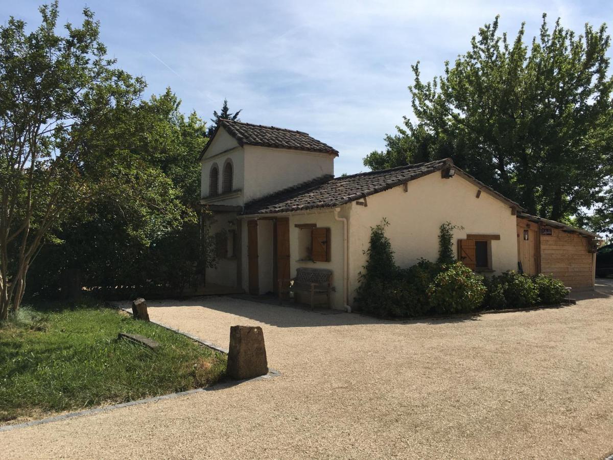 La Forestiere Pigeonnier Monclar-de-Quercy Bagian luar foto